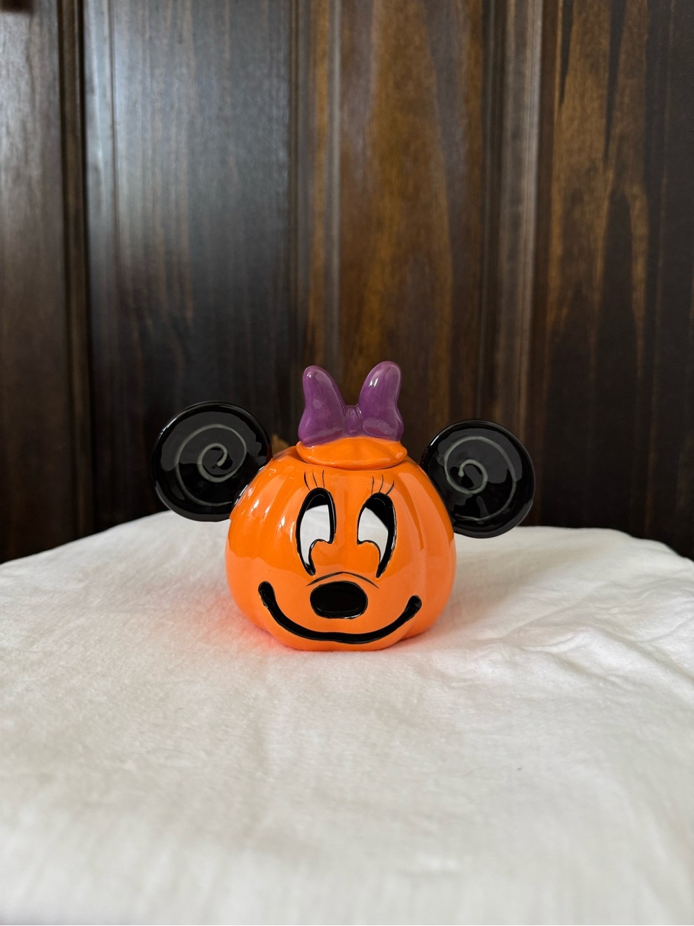 New Small Disney Minnie Mouse Ceramic Tea Light Candle Holder Pumpkin
